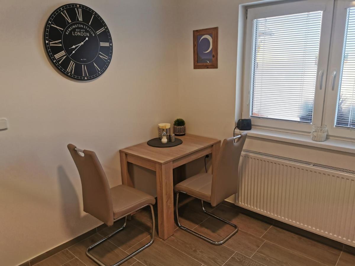Apartmany Svitkov 79 Pardubice Exterior photo